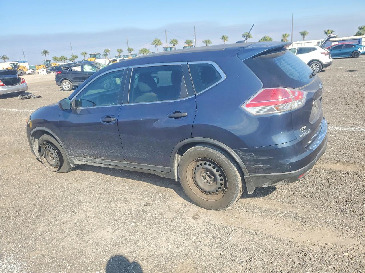 2016 NISSAN ROGUE S — снимка 2