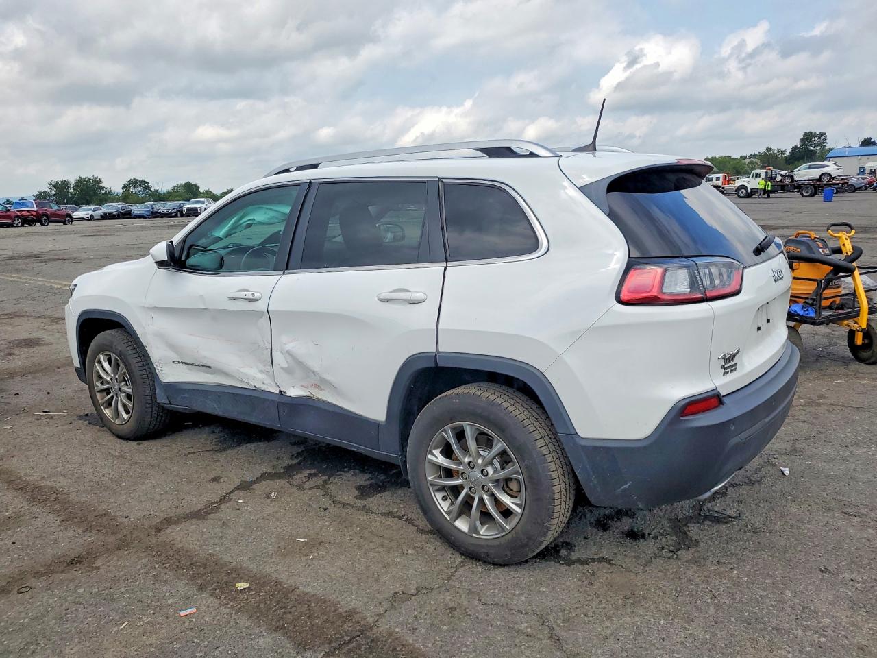2021 JEEP CHEROKEE LATITUDE LUX — снимка 2