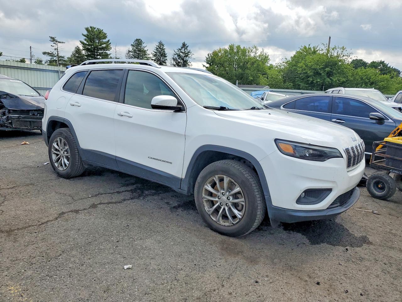 2021 JEEP CHEROKEE LATITUDE LUX — снимка 4