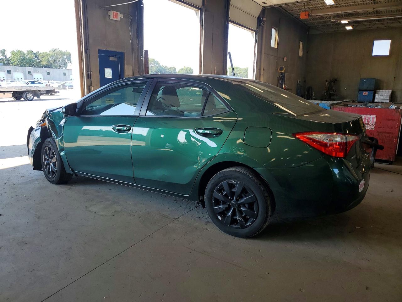 2015 TOYOTA COROLLA LE — снимка 2