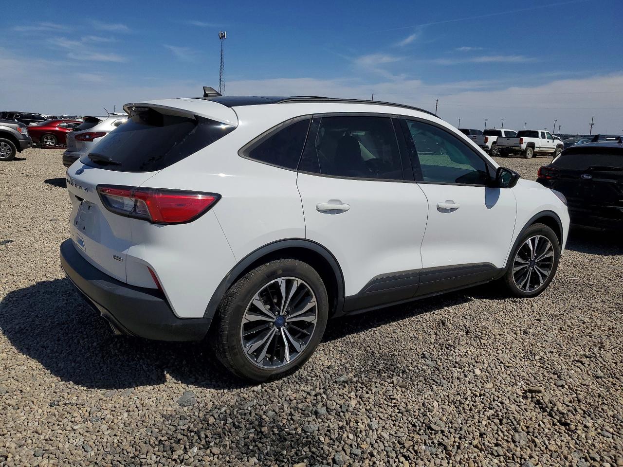 2022 FORD ESCAPE SE — снимка 3