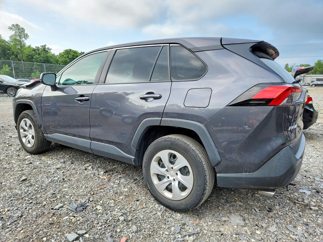 2023 TOYOTA RAV4 LE — снимка 2