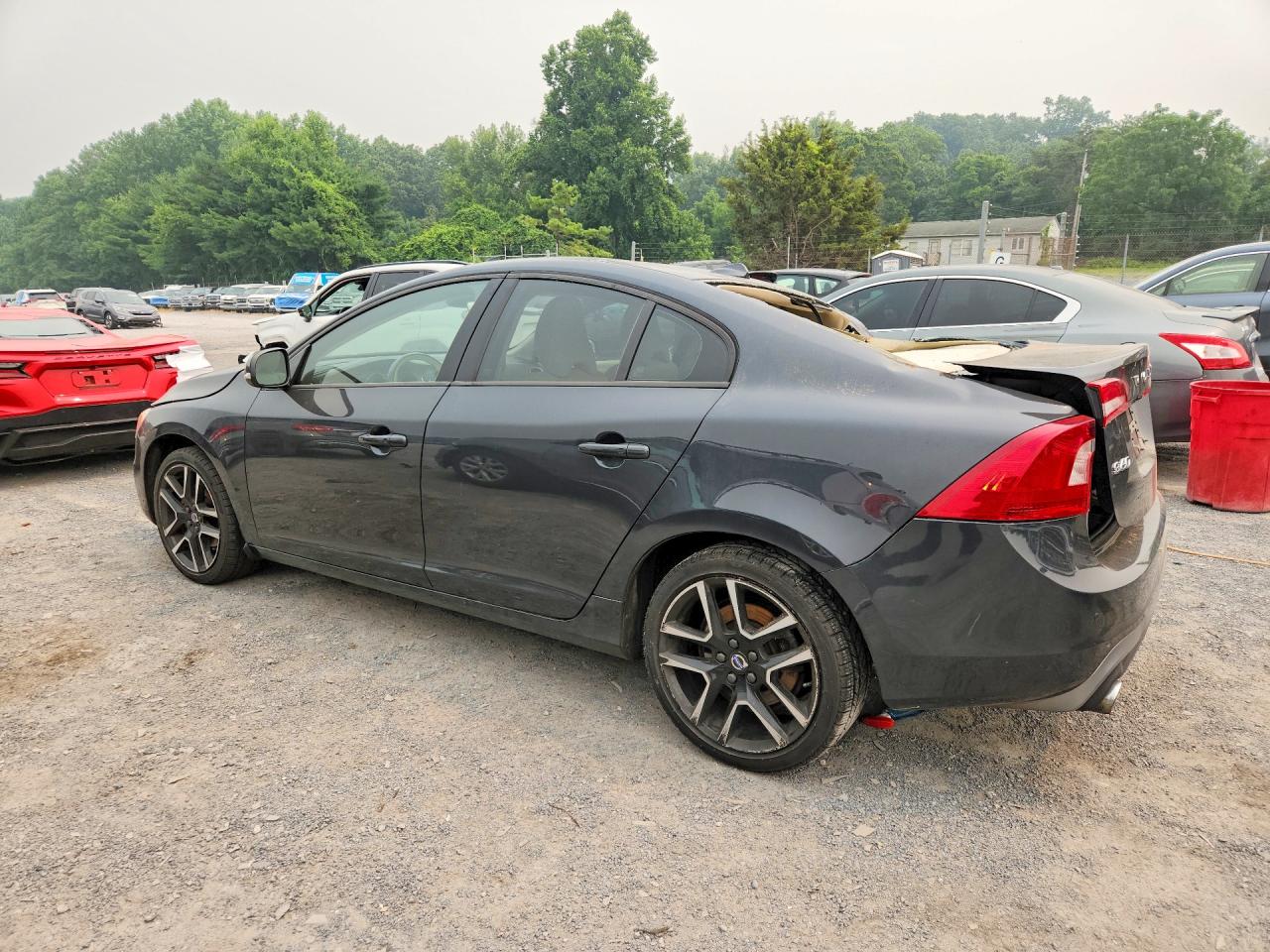 2017 VOLVO S60 — снимка 2