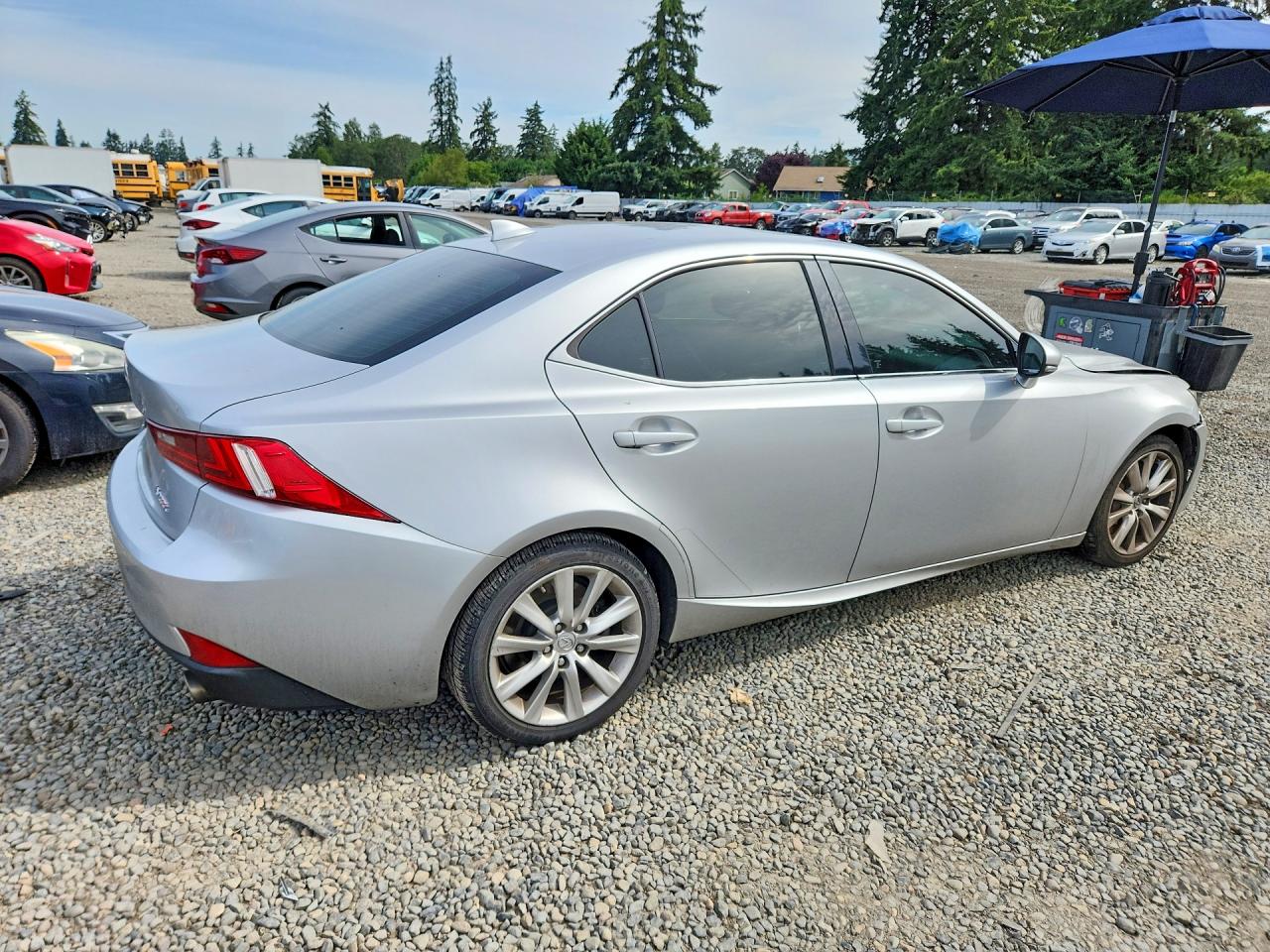 2016 LEXUS IS 200T — снимка 3