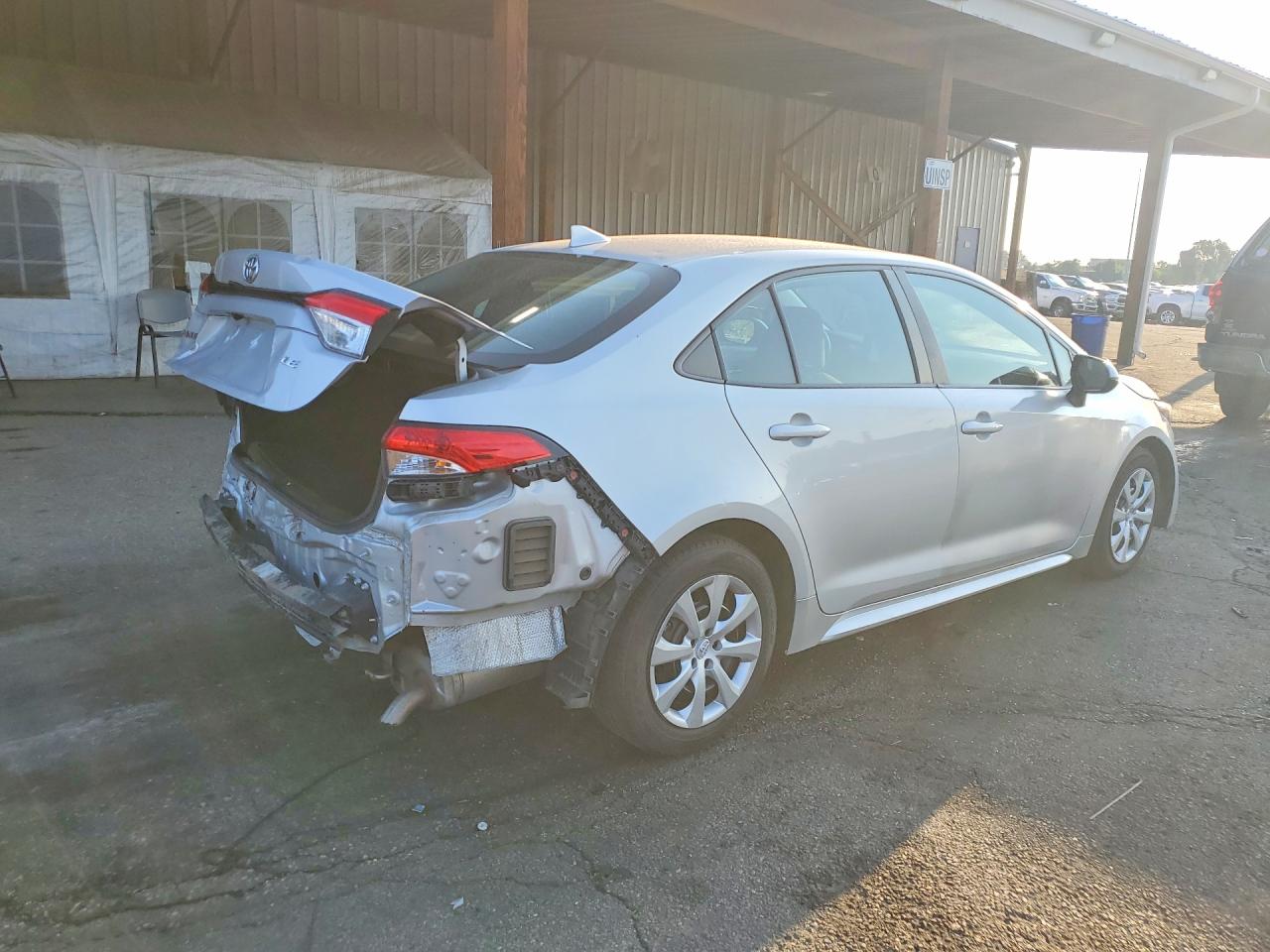 2021 TOYOTA COROLLA LE — снимка 3