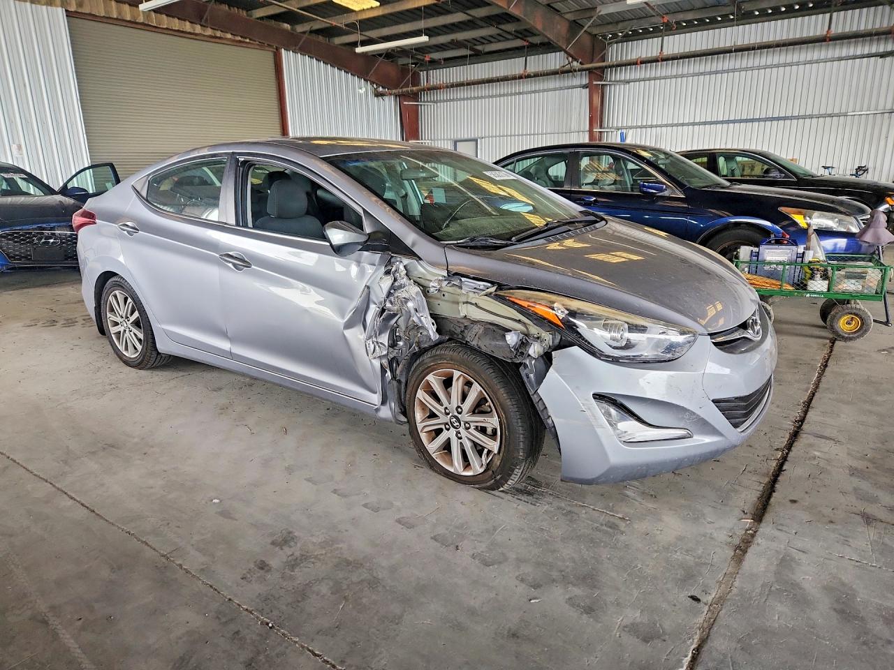 2015 HYUNDAI ELANTRA SE — снимка 4