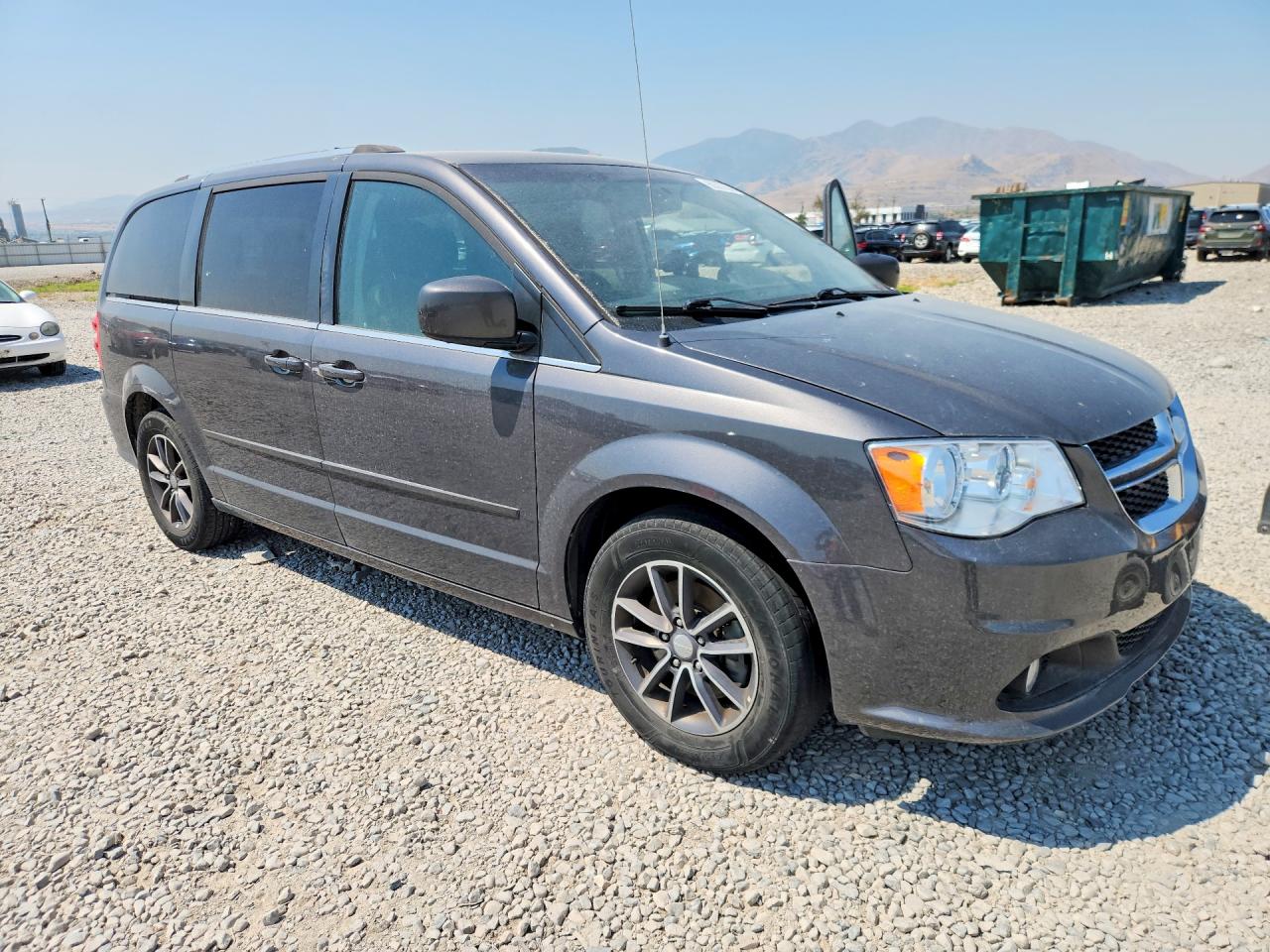 2017 DODGE GRAND CARAVAN SXT — снимка 4