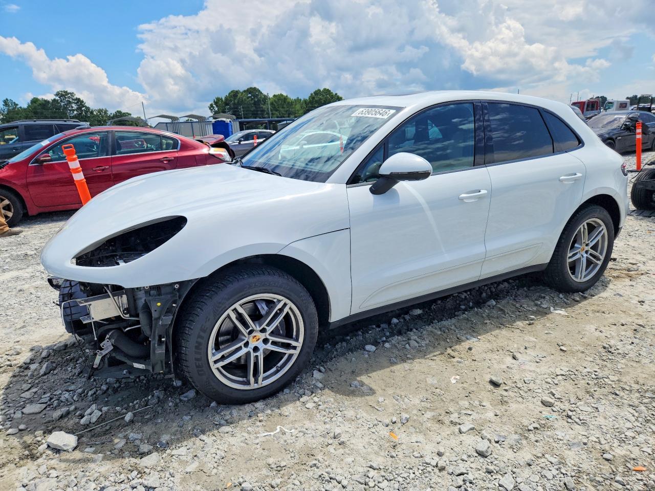 2021 PORSCHE MACAN