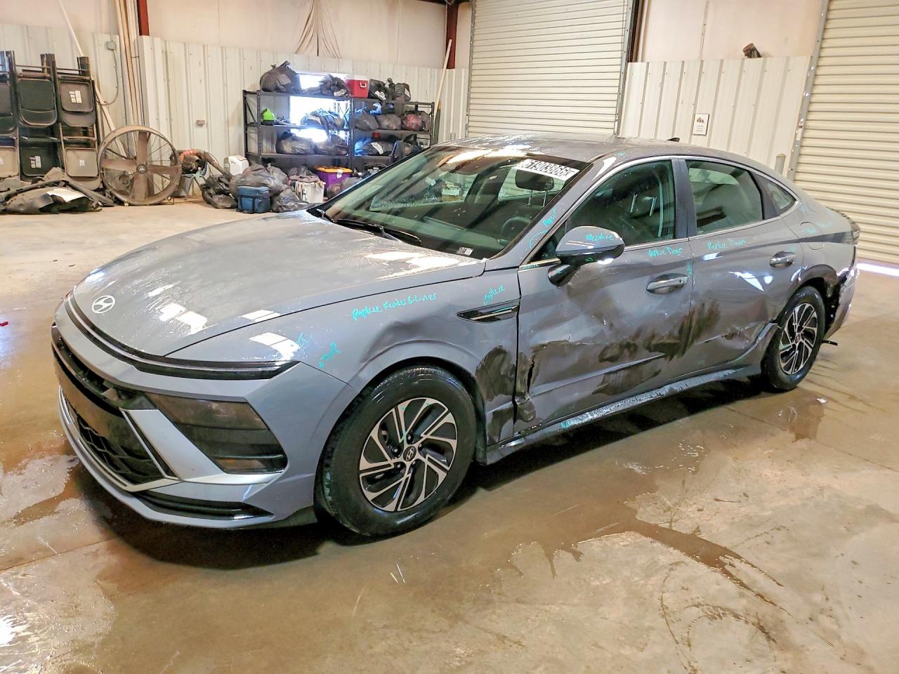 2026 HYUNDAI SONATA HYBRID BLUE