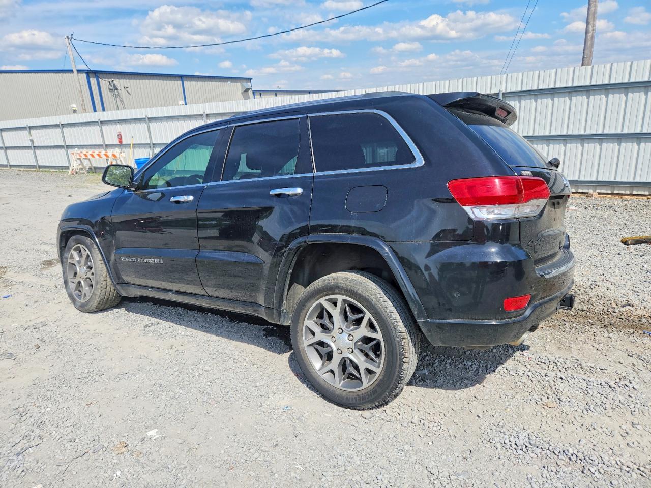 2019 JEEP GRAND CHEROKEE OVERLAND — снимка 2
