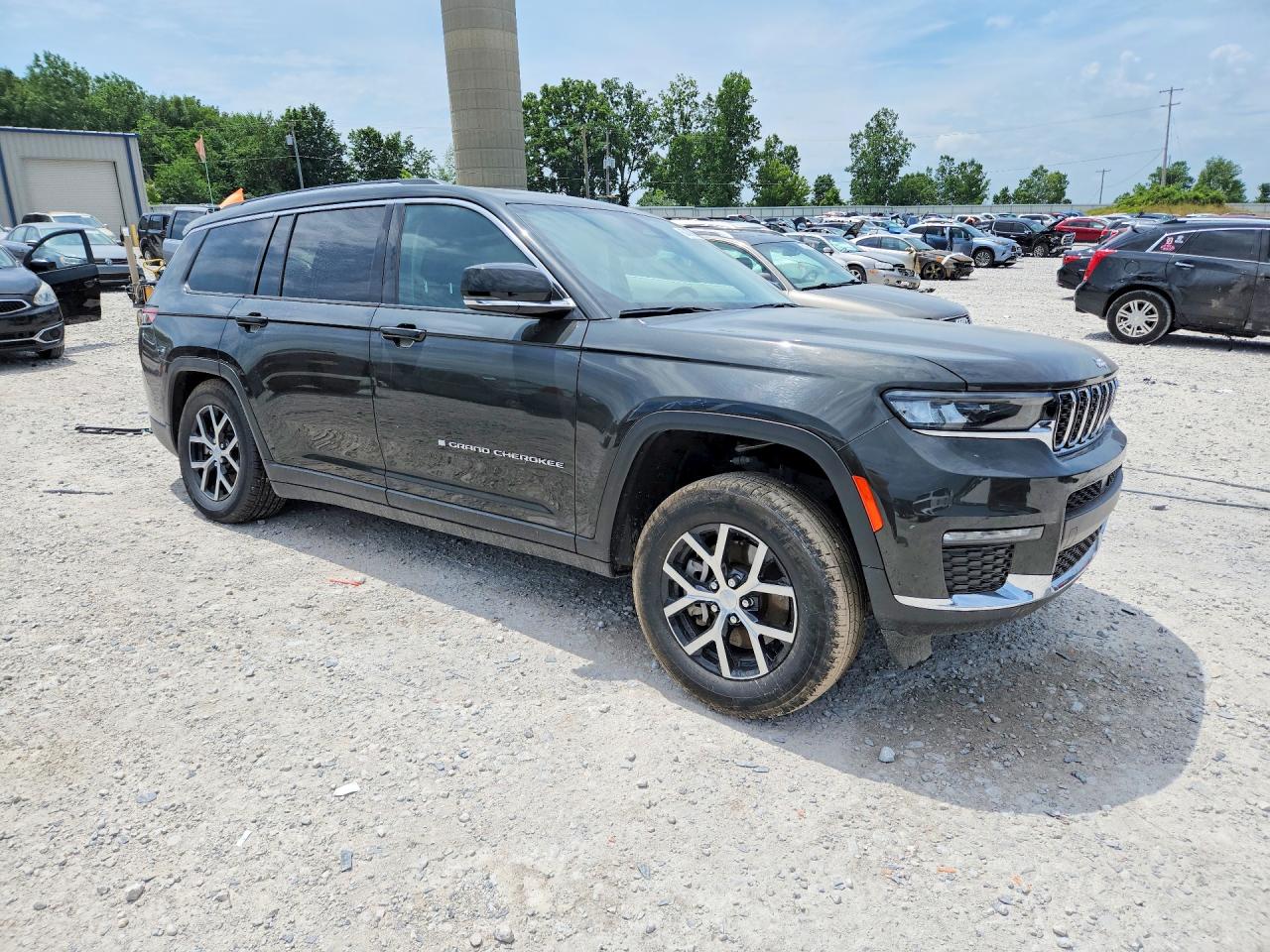 2023 JEEP GRAND CHEROKEE L LIMITED — снимка 4