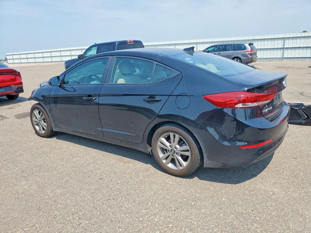 2018 HYUNDAI ELANTRA VALUE EDITION — снимка 2