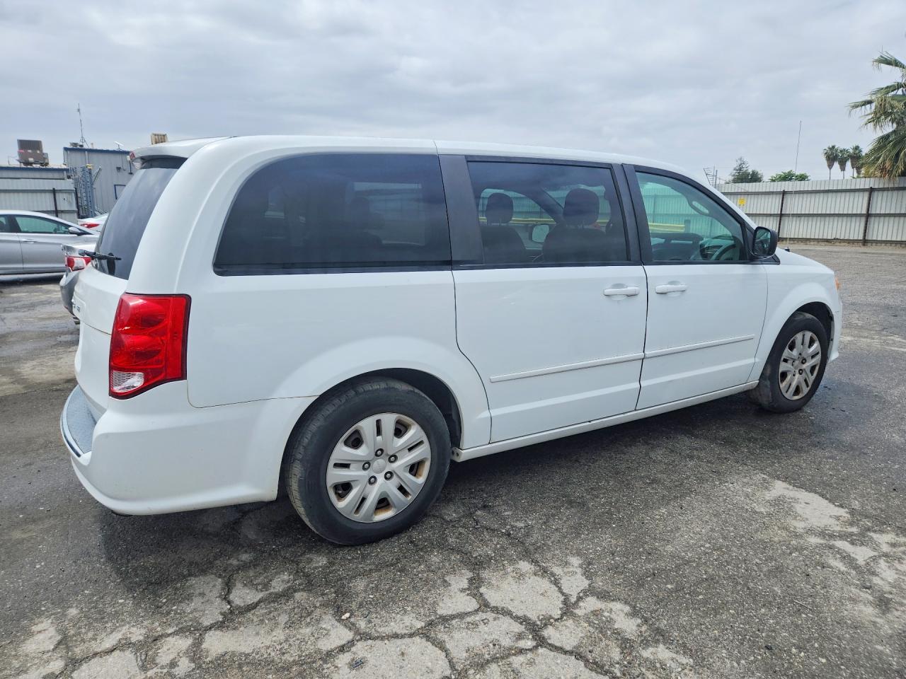 2016 DODGE GRAND CARAVAN SE — снимка 3