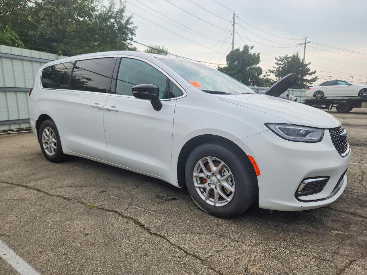 2026 CHRYSLER PACIFICA SELECT — снимка 4