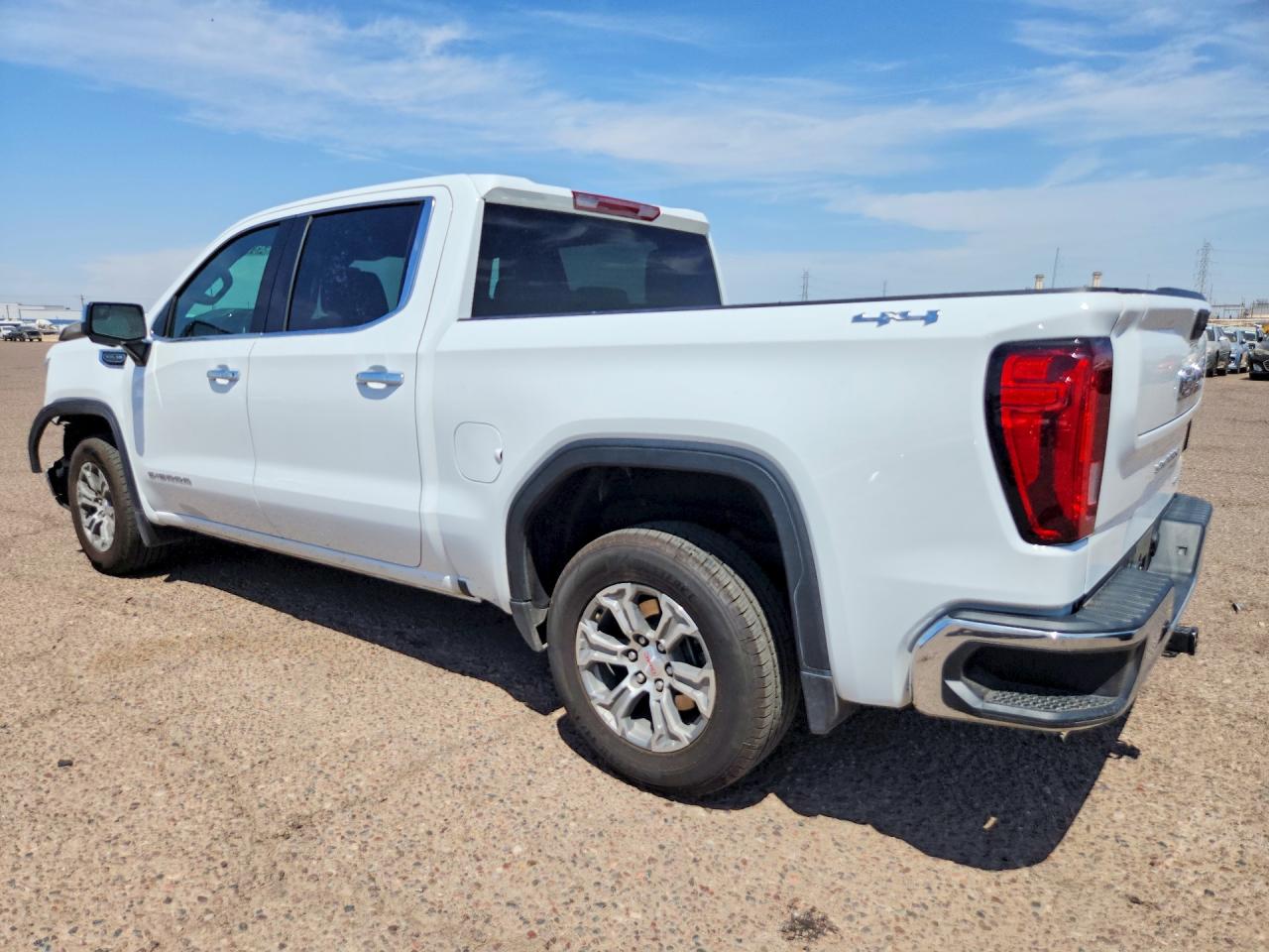 2025 GMC SIERRA K1500 SLT — снимка 2