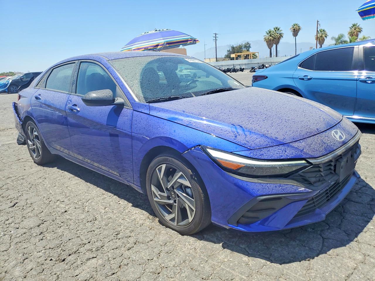 2025 HYUNDAI ELANTRA SEL SPORT — снимка 4