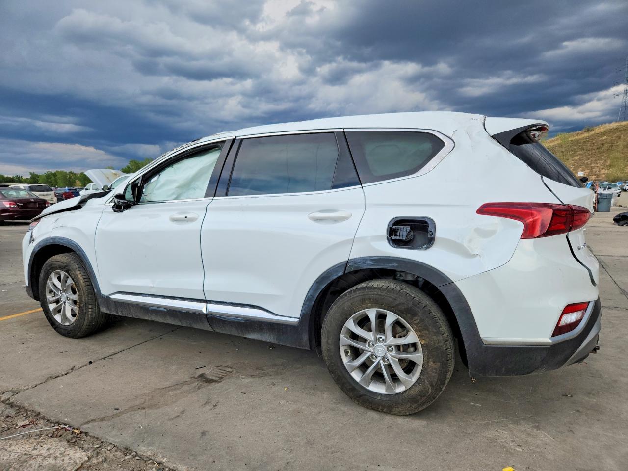 2019 HYUNDAI SANTA FE SEL 2.4L — снимка 2