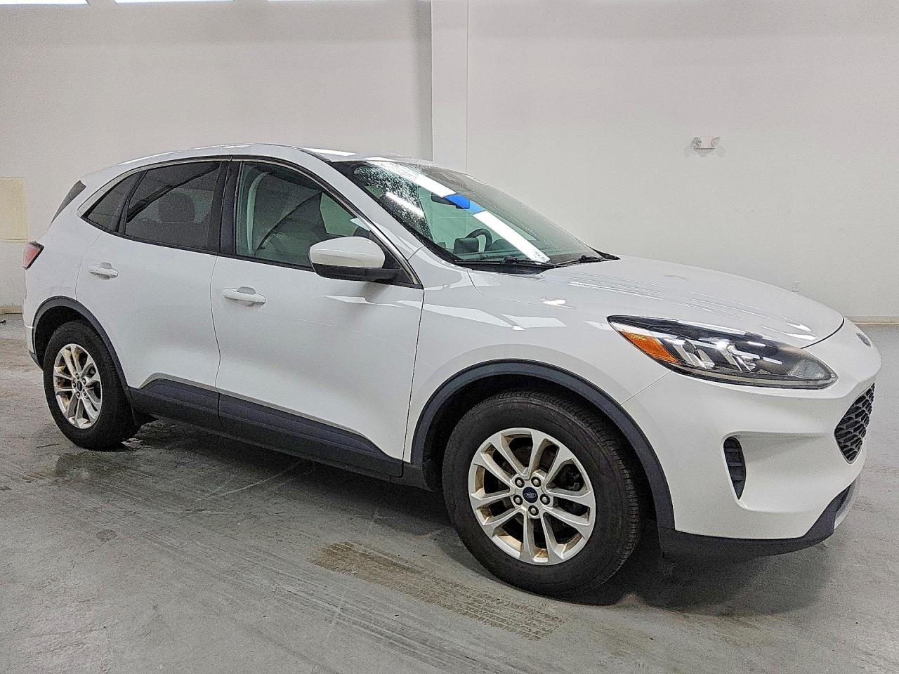 2021 FORD ESCAPE SE — снимка 4