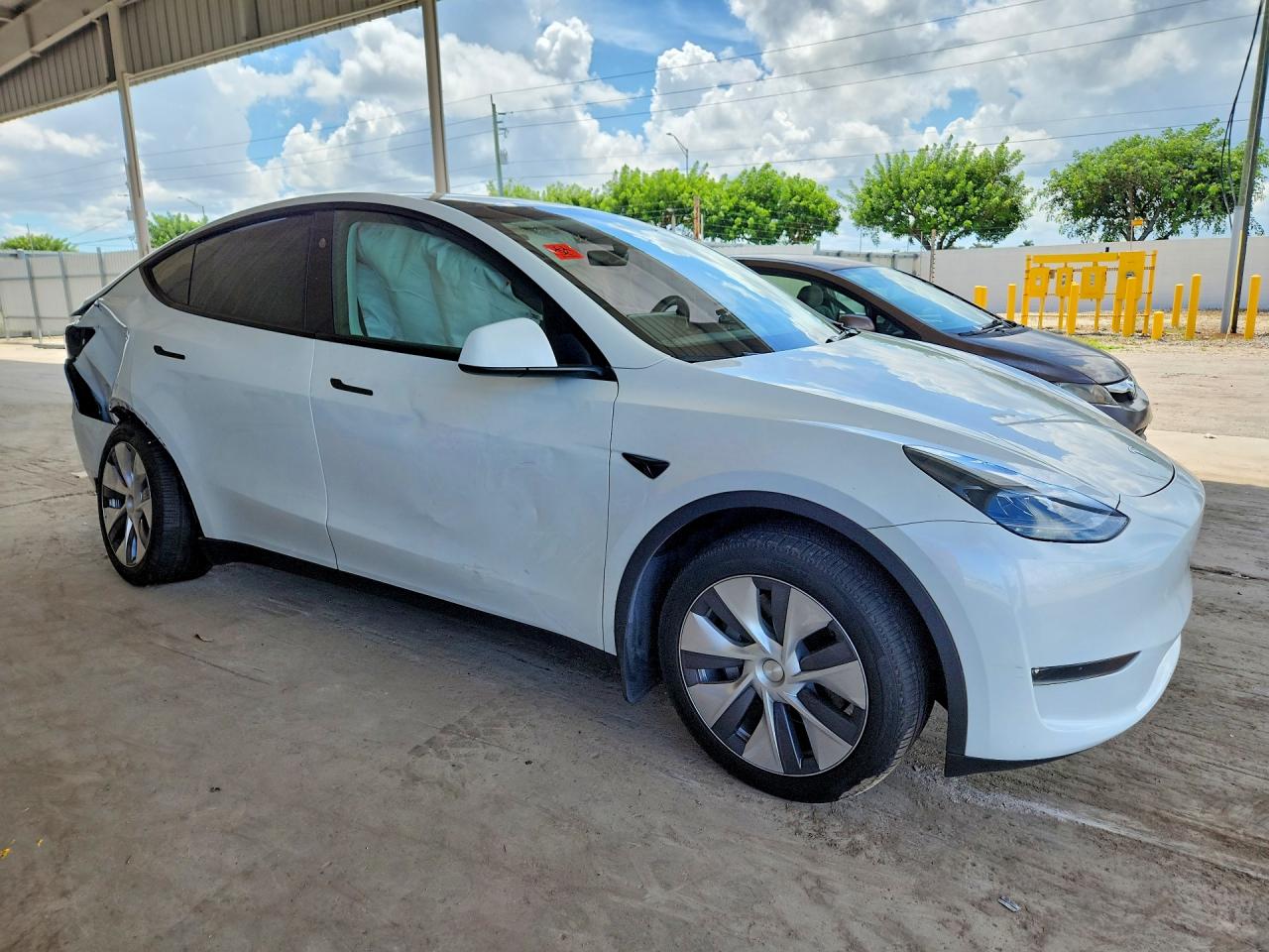 2024 TESLA MODEL Y — снимка 4