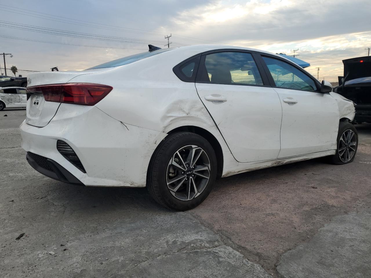 2023 KIA FORTE LX — снимка 3