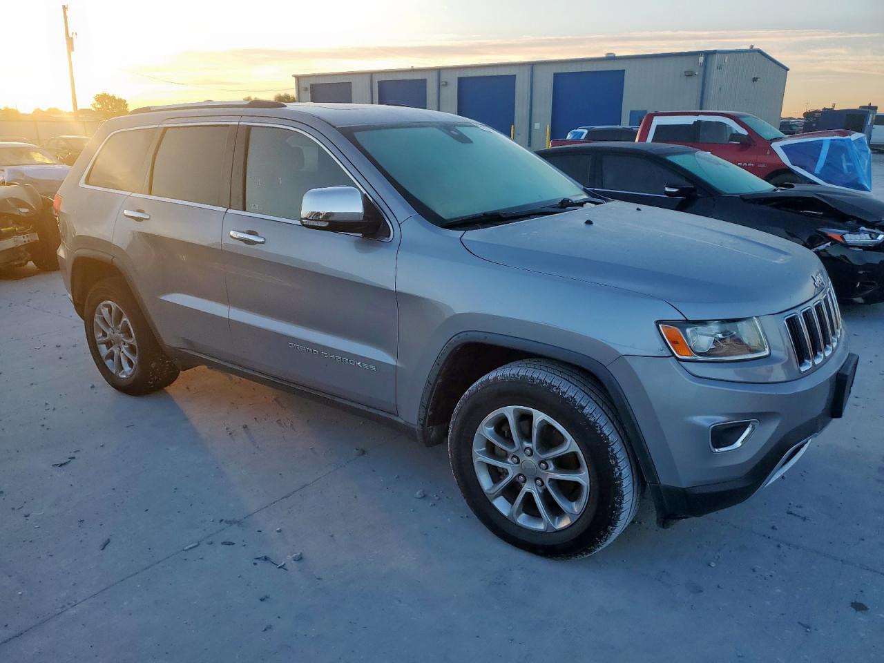 2015 JEEP GRAND CHEROKEE LIMITED — снимка 4