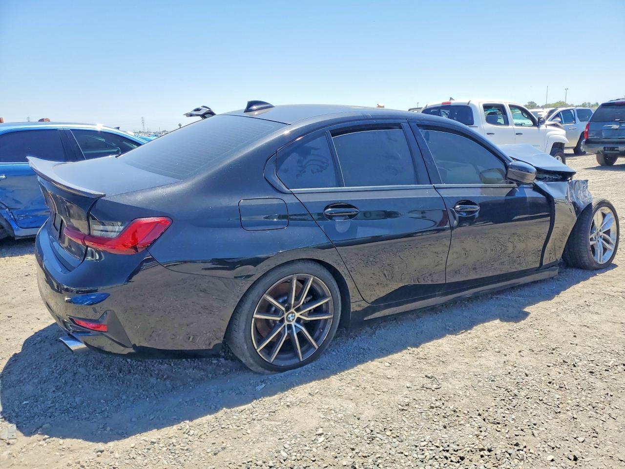 2021 BMW 330I — снимка 3