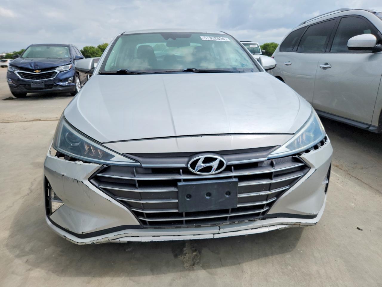 2020 HYUNDAI ELANTRA SEL — снимка 5