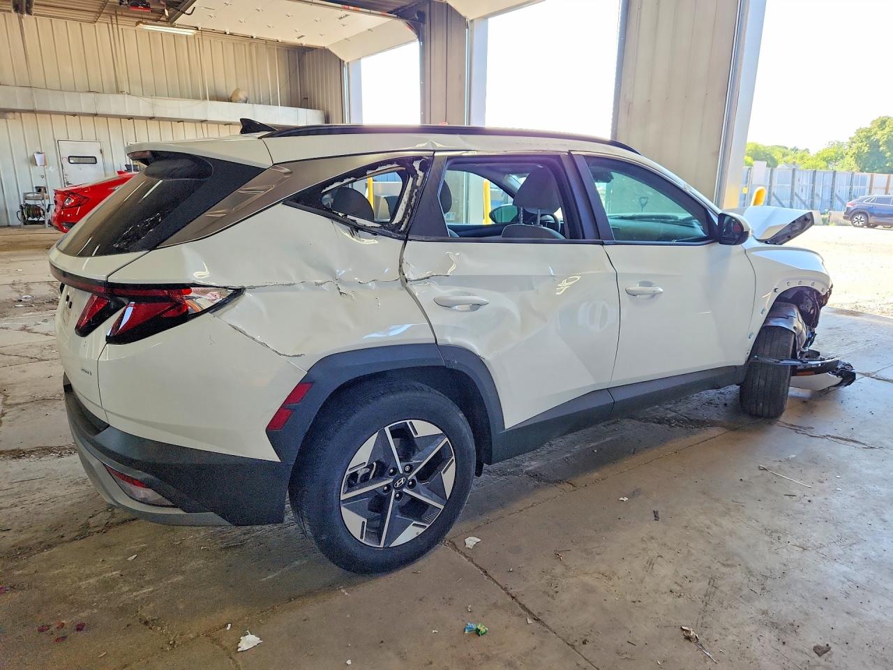2025 HYUNDAI TUCSON SEL — снимка 3