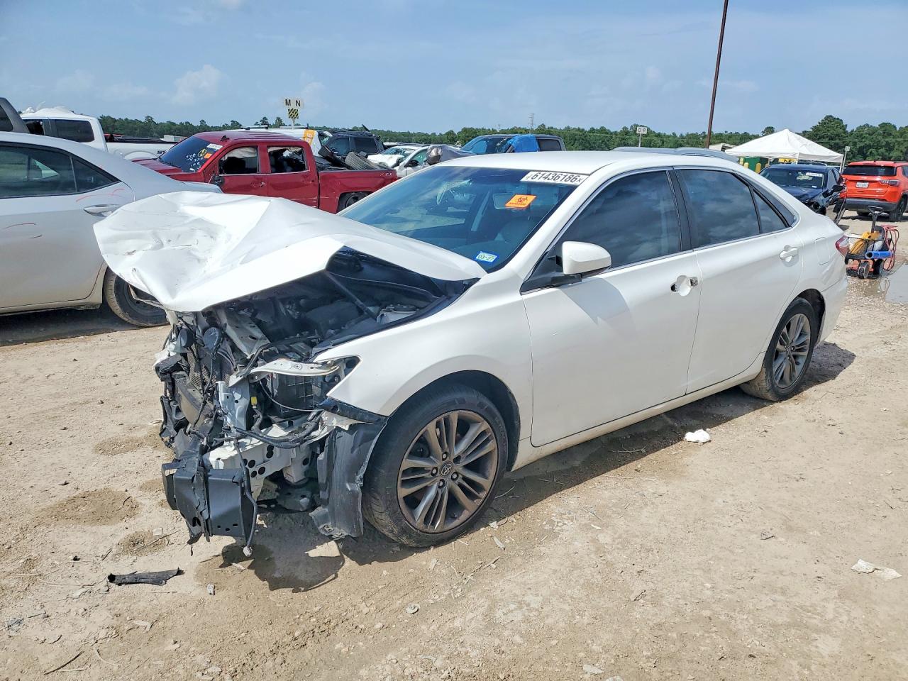 2017 TOYOTA CAMRY SE