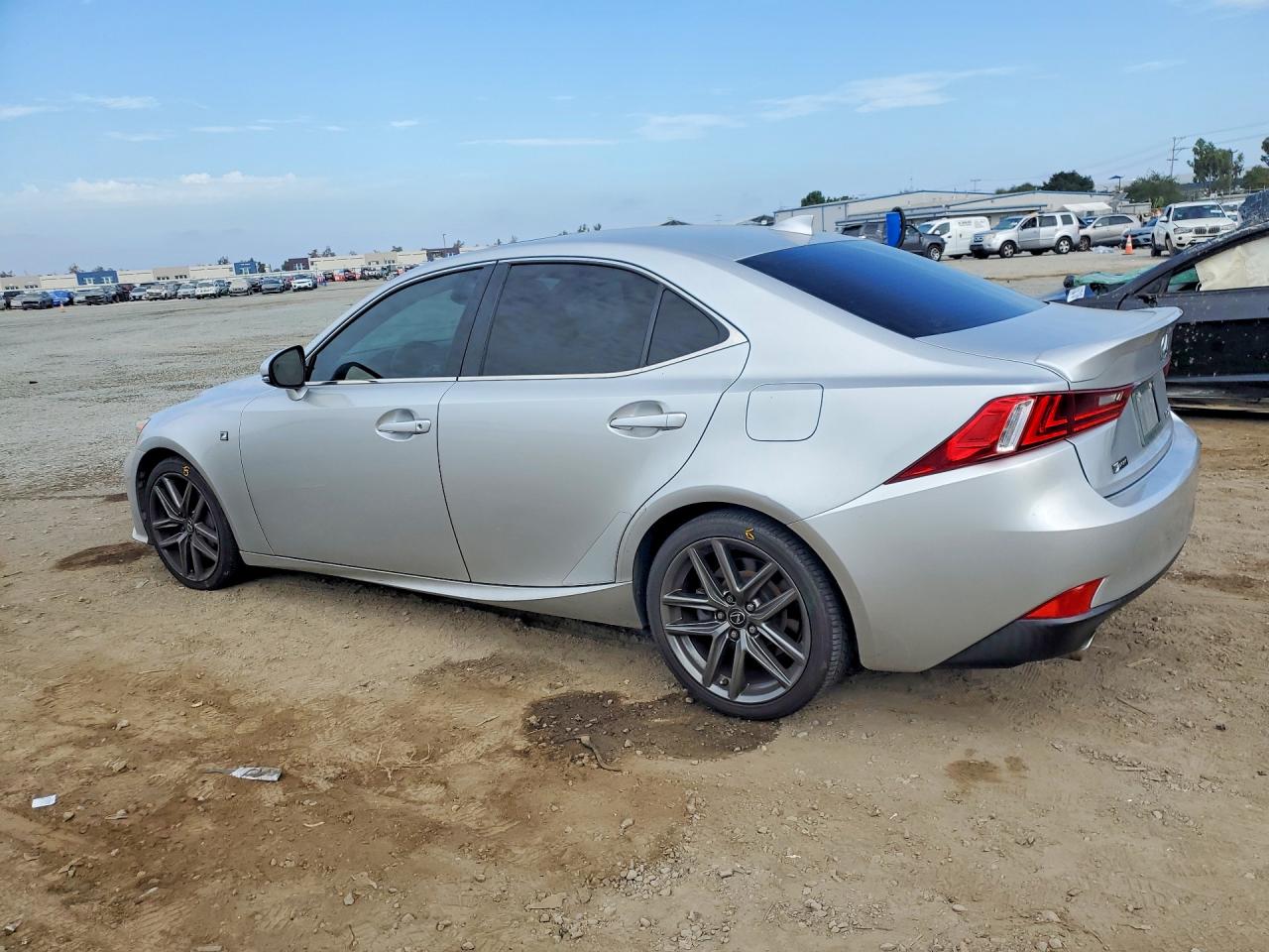 2016 LEXUS IS 200T — снимка 2