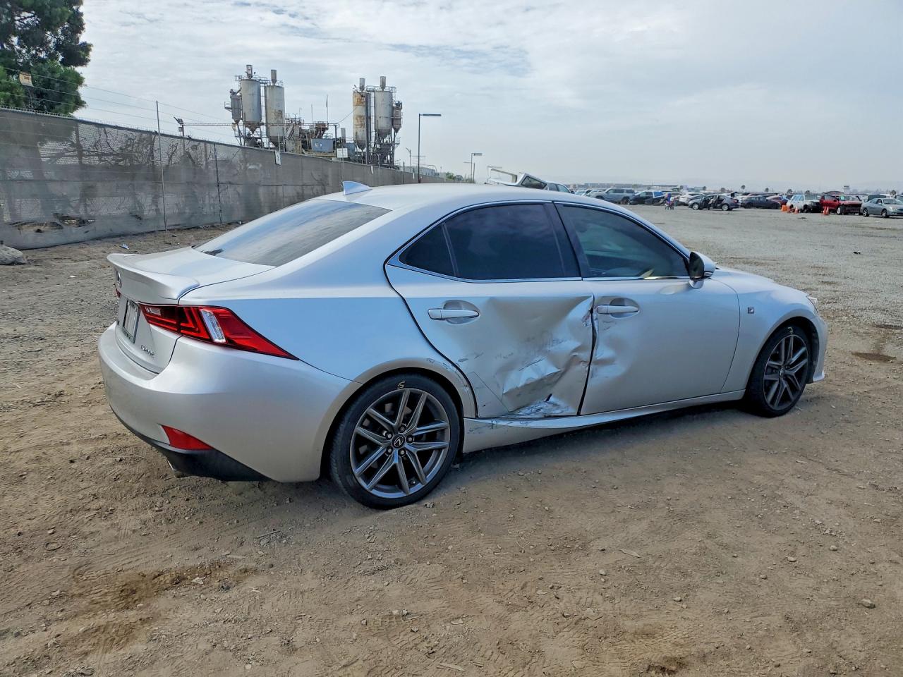 2016 LEXUS IS 200T — снимка 3
