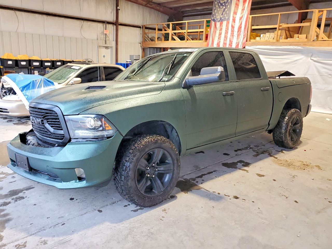 2018 RAM 1500 SPORT