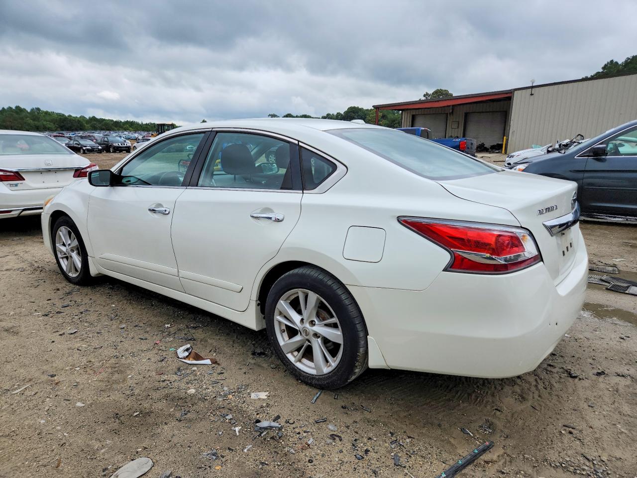 2015 NISSAN ALTIMA 2.5 SV — снимка 2
