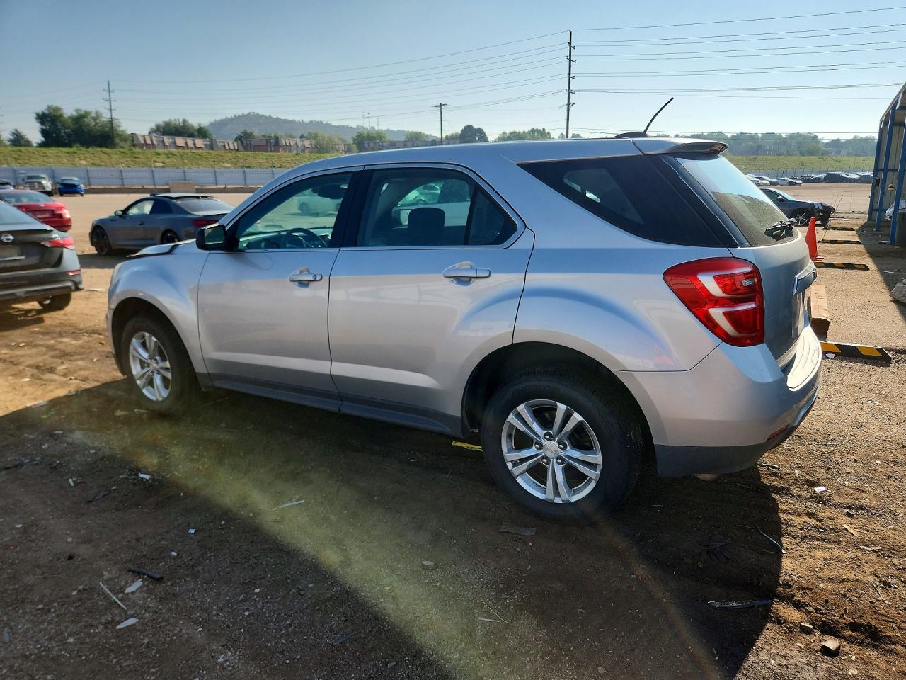 2017 CHEVROLET EQUINOX LS — снимка 2