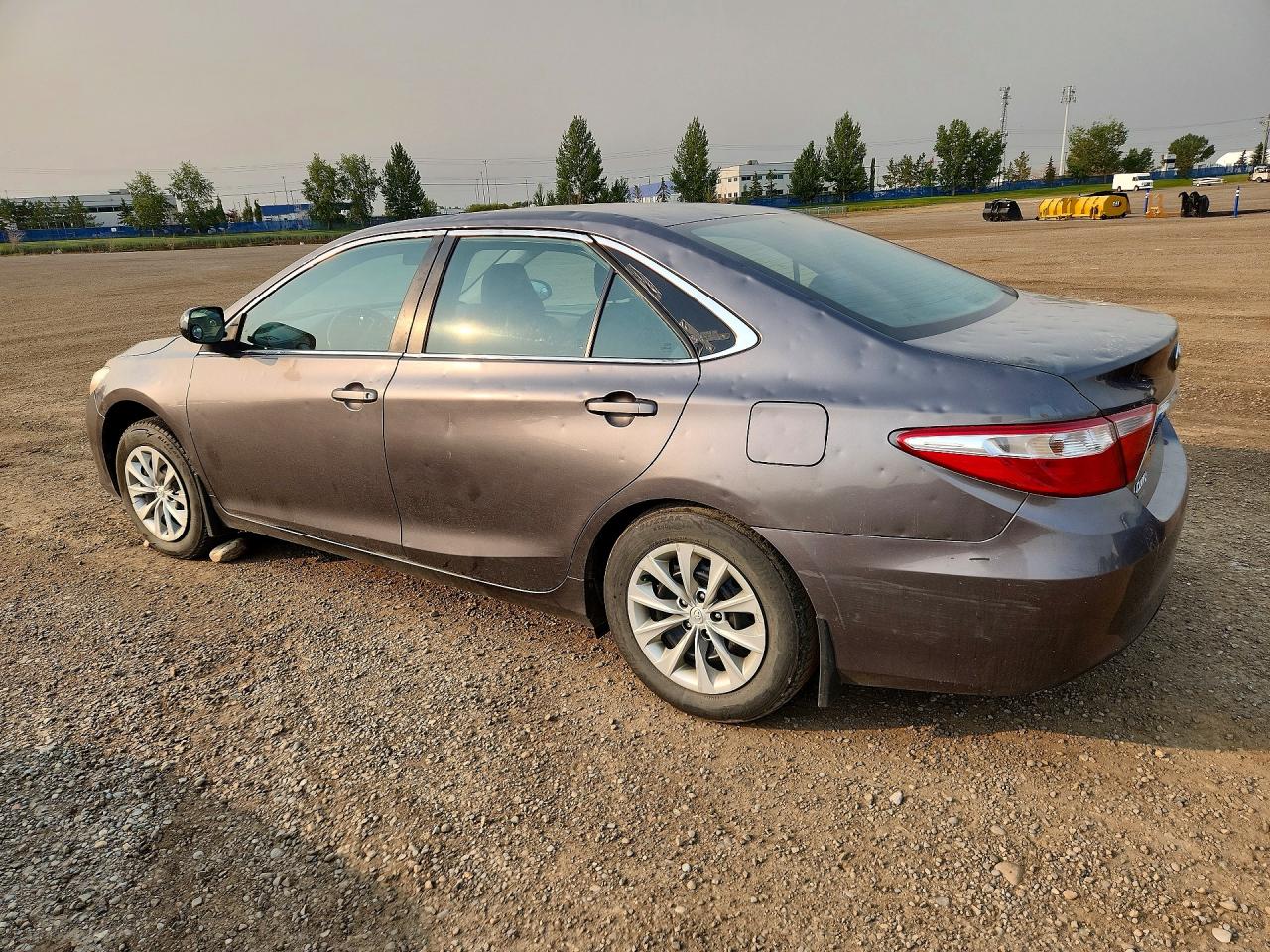 2016 TOYOTA CAMRY LE — снимка 2