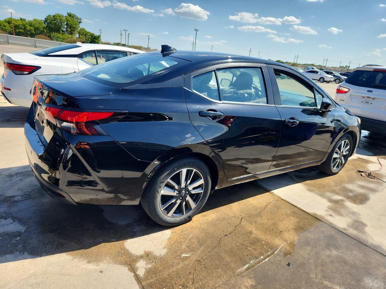 2025 NISSAN VERSA SV — снимка 3