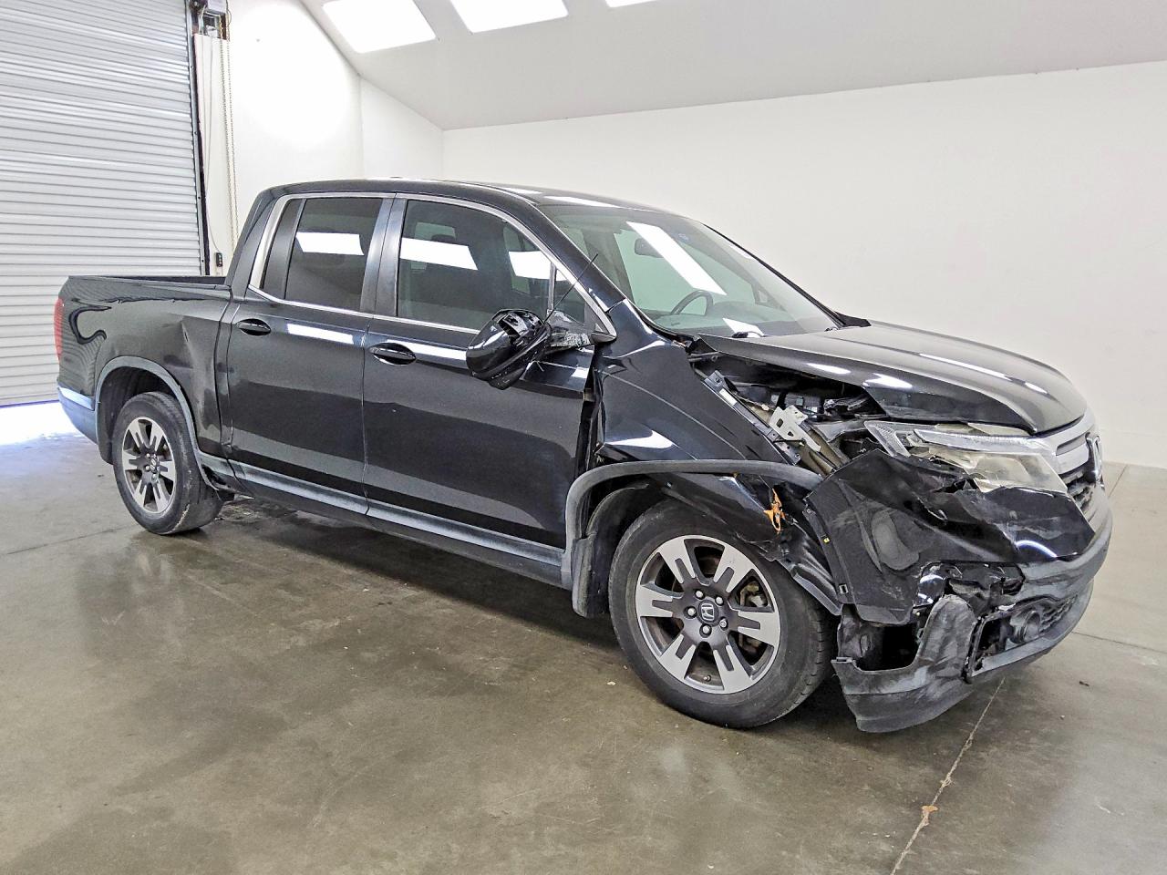 2017 HONDA RIDGELINE RTL — снимка 4