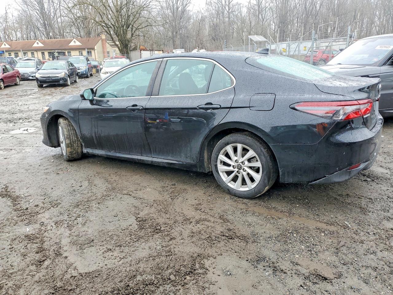 2022 TOYOTA CAMRY — снимка 2