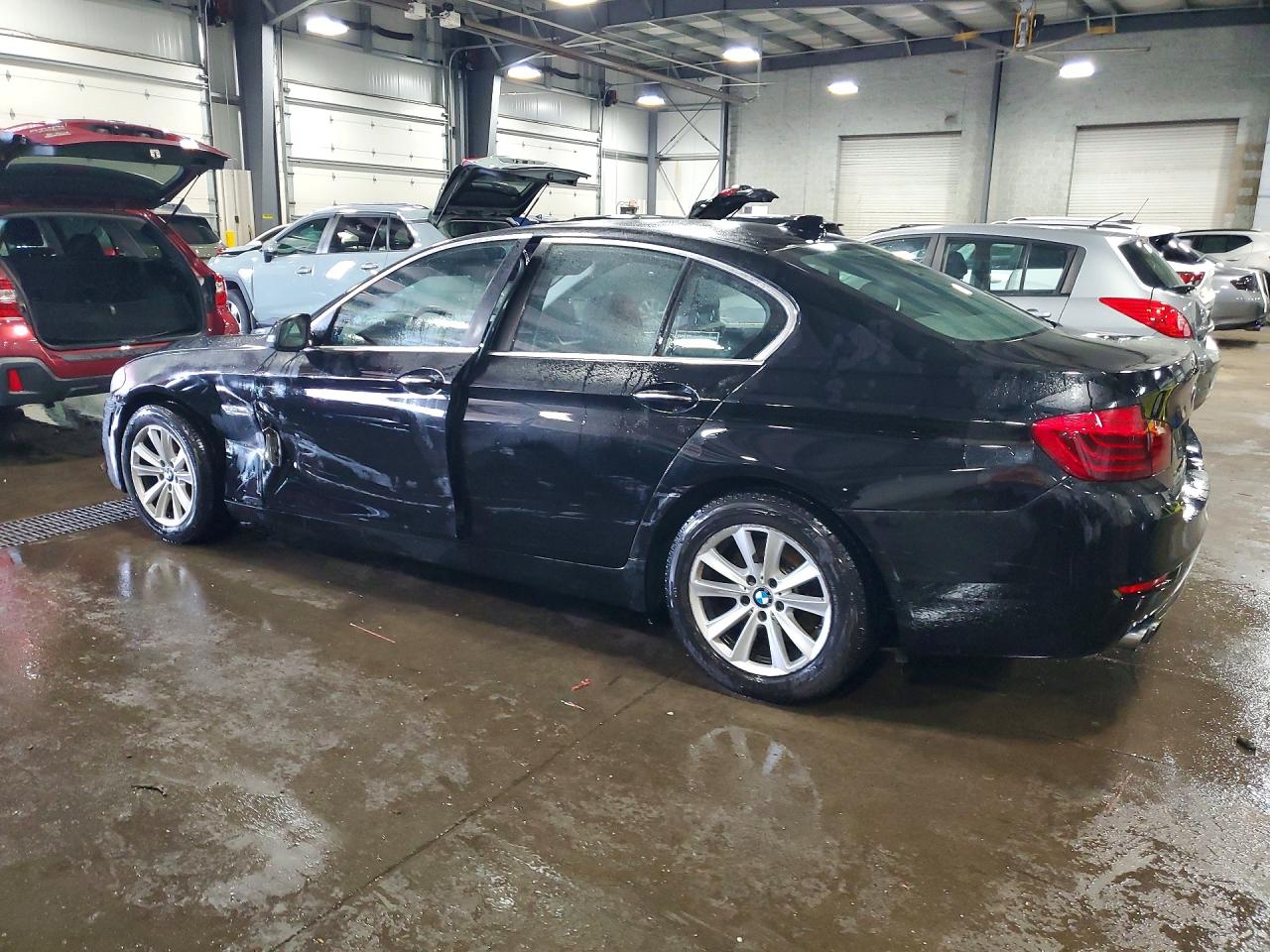 2014 BMW 528 XI — снимка 2