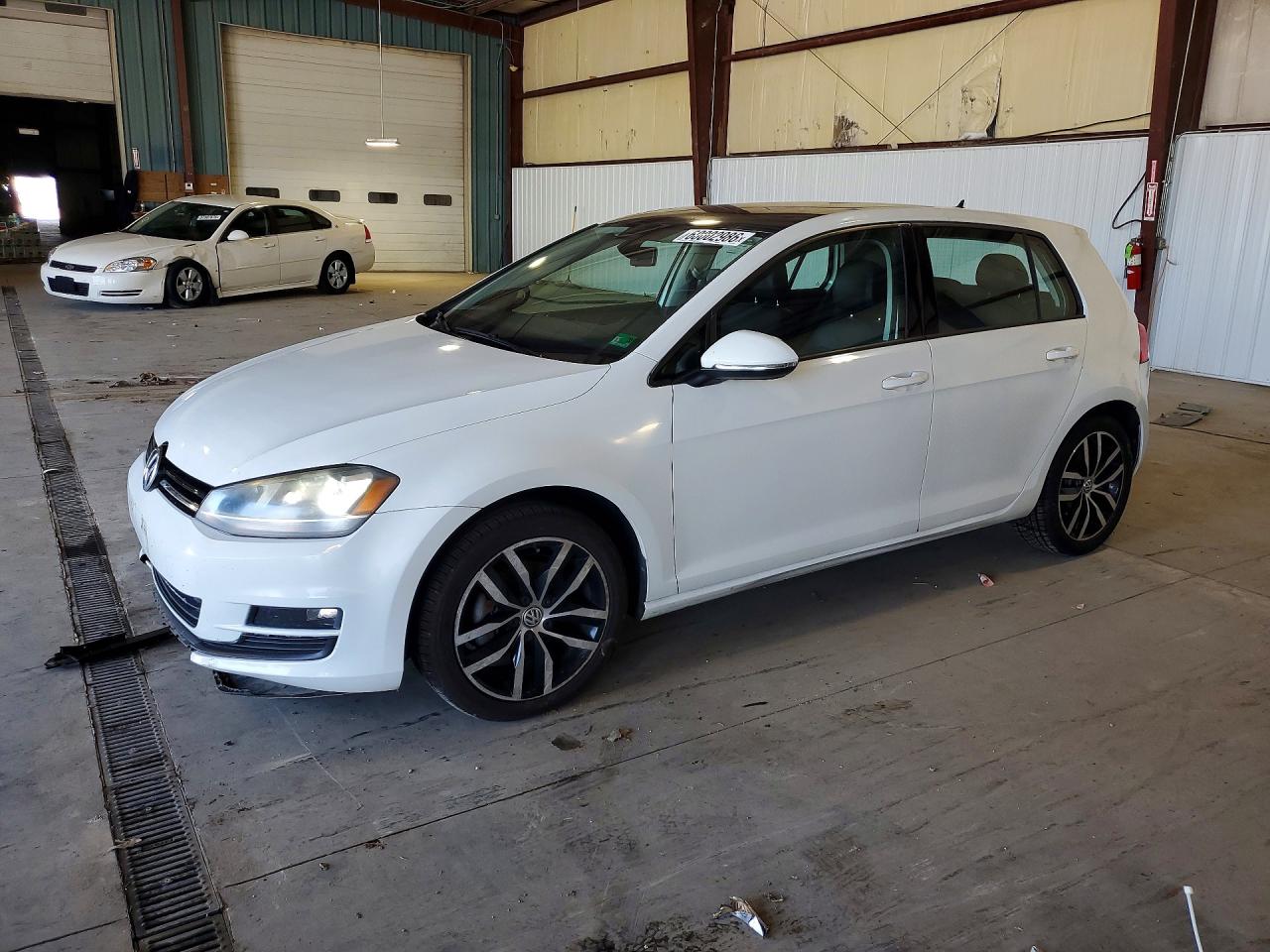 2015 VOLKSWAGEN GOLF
