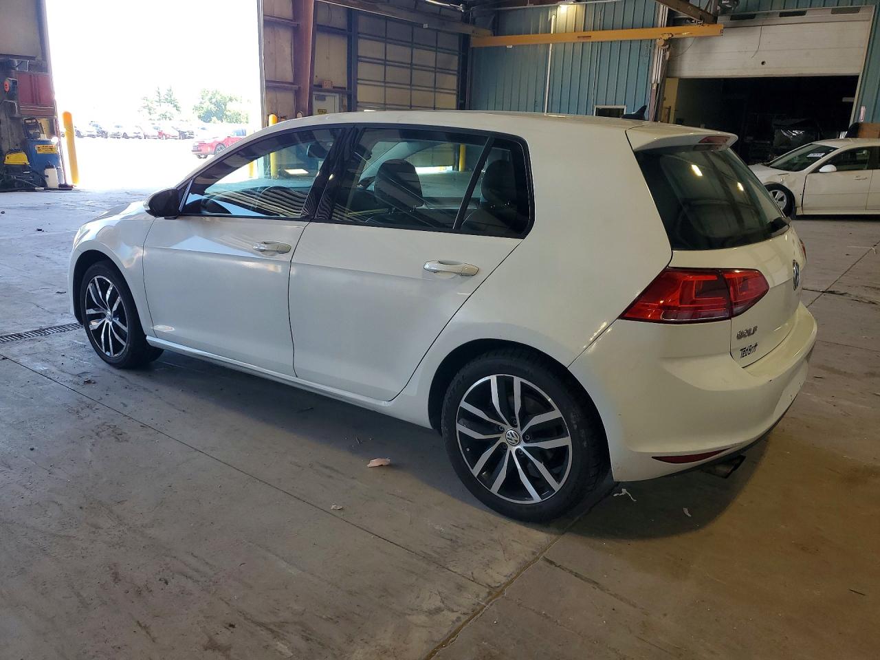 2015 VOLKSWAGEN GOLF — снимка 2