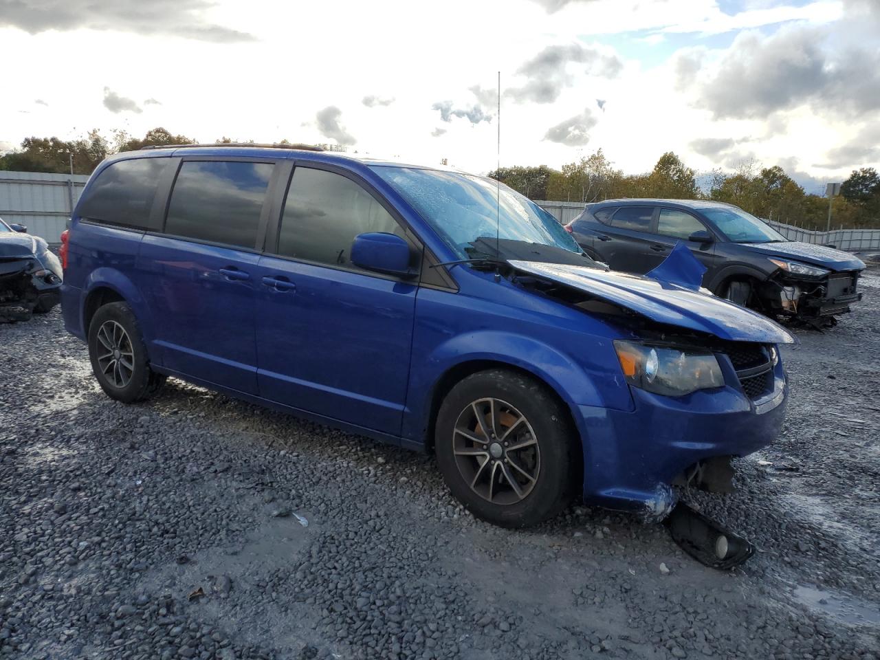 2019 DODGE GRAND CARAVAN GT — снимка 4