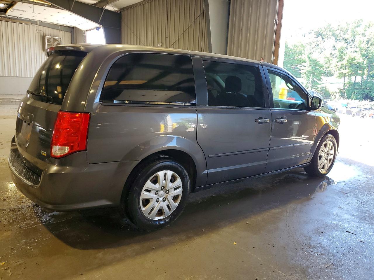 2016 DODGE GRAND CARAVAN SE — снимка 3