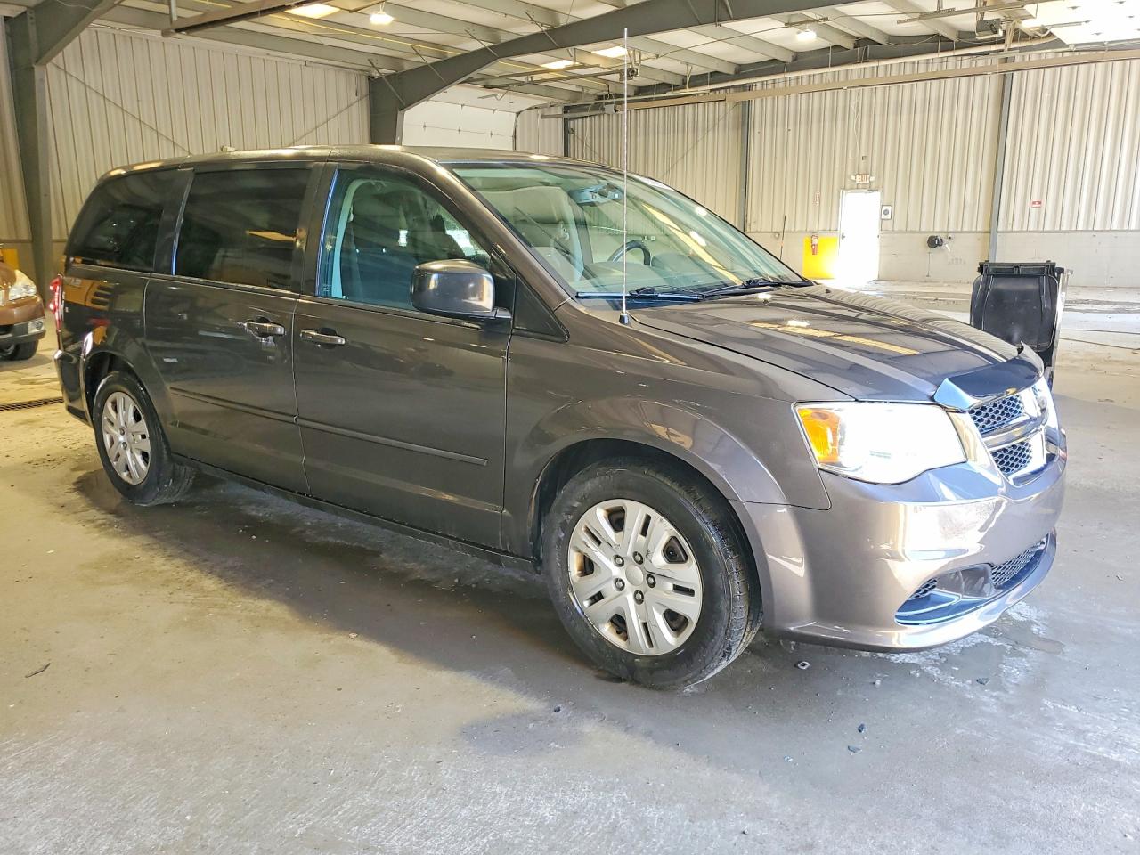 2016 DODGE GRAND CARAVAN SE — снимка 4