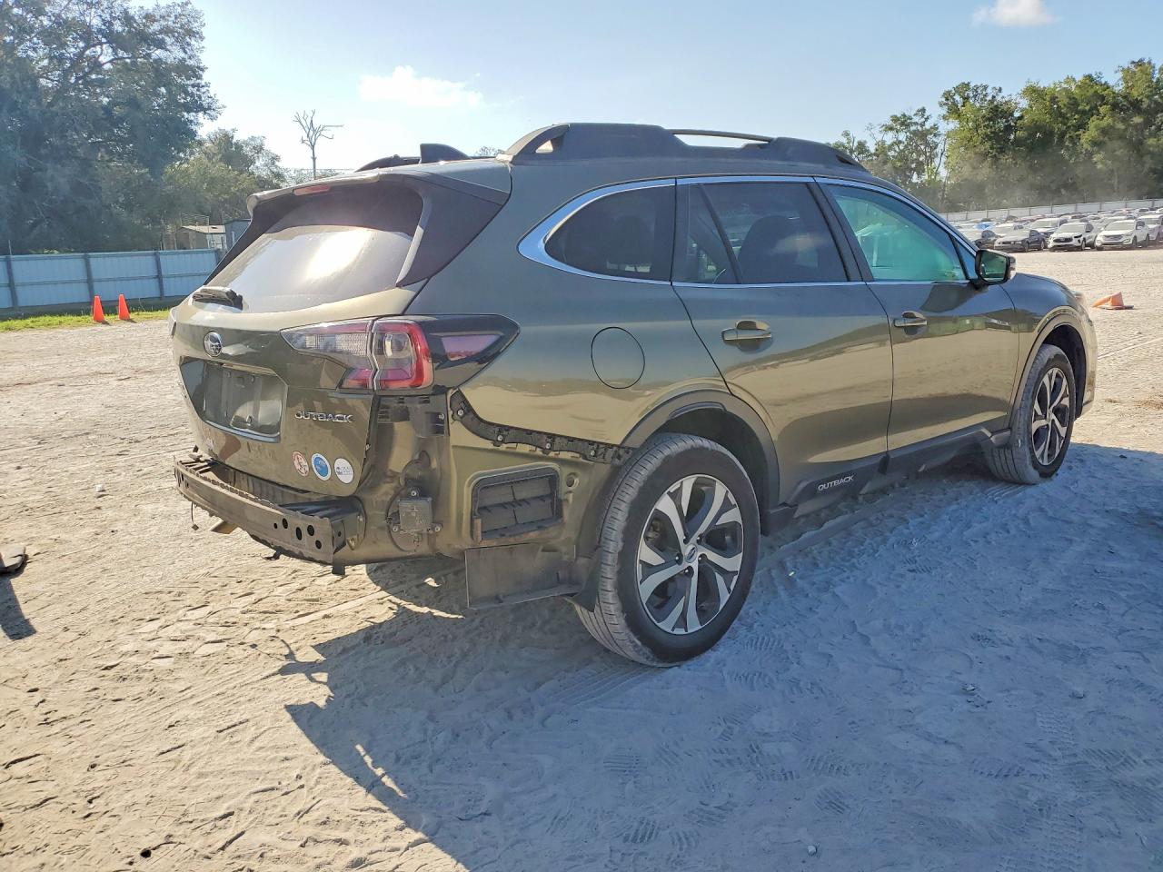 2021 SUBARU OUTBACK LIMITED — снимка 3