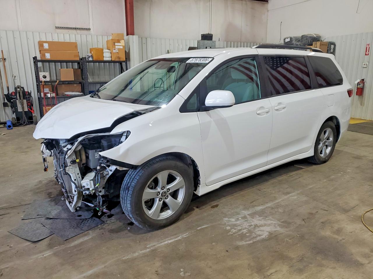2020 TOYOTA SIENNA LE