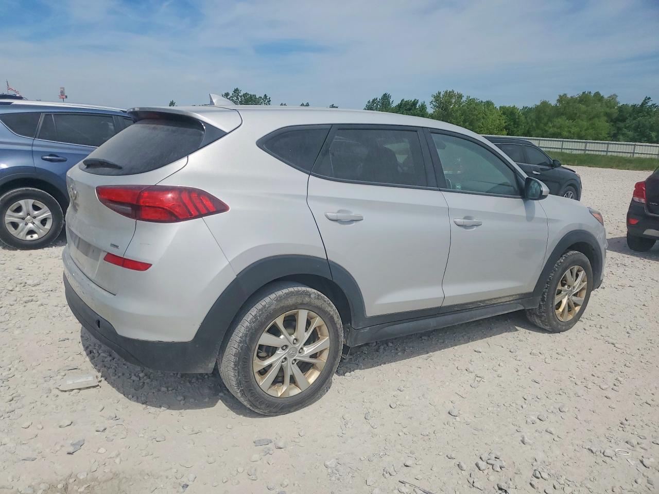 2019 HYUNDAI TUCSON SE — снимка 3