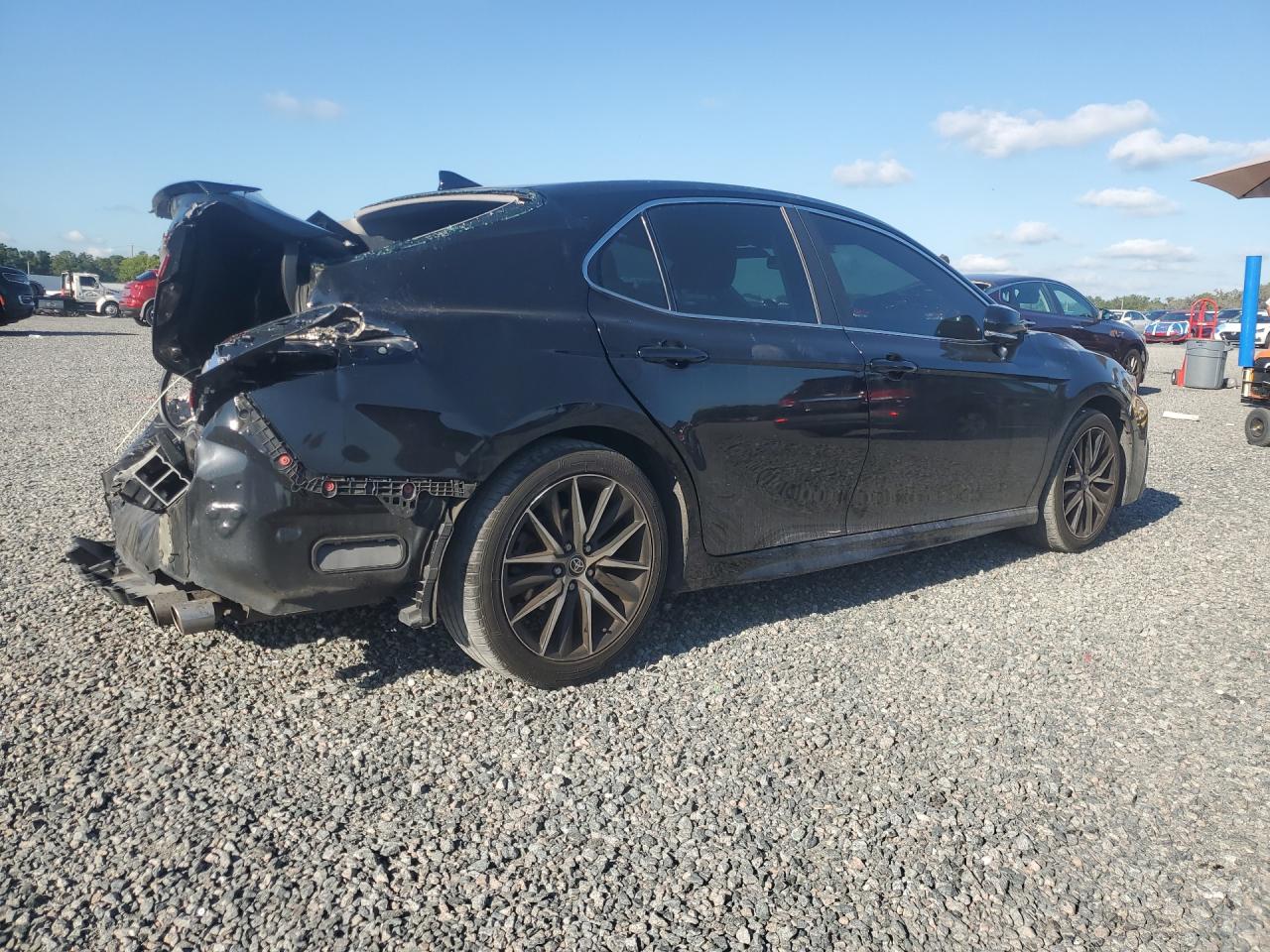 2022 TOYOTA CAMRY SE — снимка 3