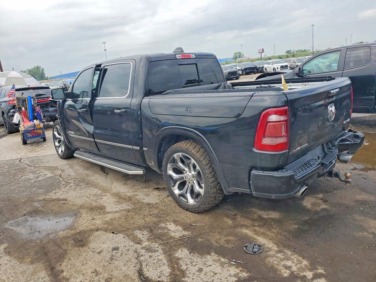 2019 RAM 1500 LIMITED — снимка 2