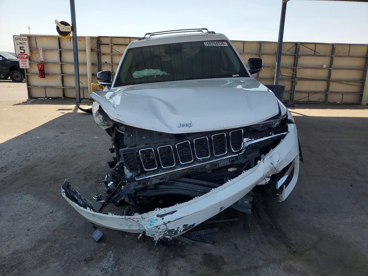 2022 JEEP GRAND CHEROKEE LIMITED 4XE — снимка 5